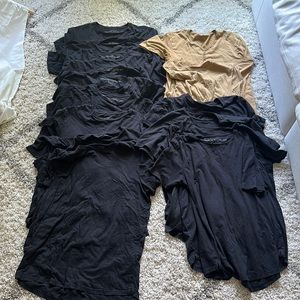 BUNDLE/LOT OF MEN’S COTTON TSHIRTS AND TANK SIZE XL